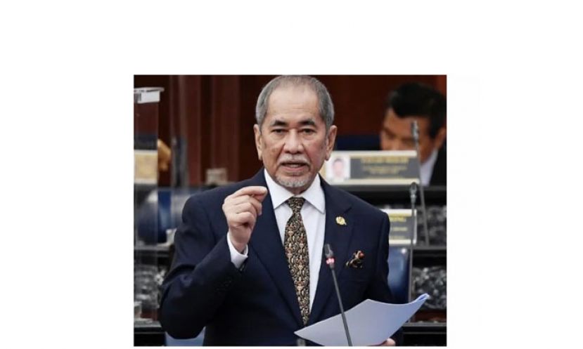 拿督斯里旺朱乃迪。