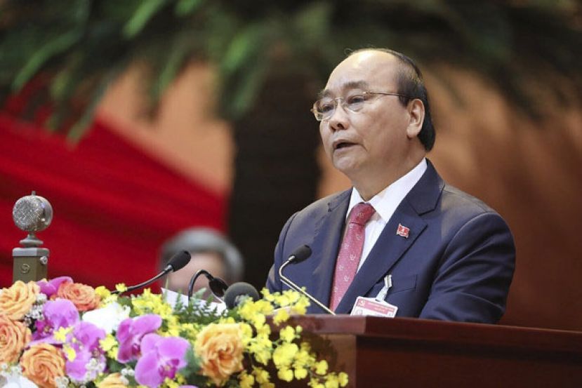 越南前国家主席阮春福表示，自己是为了负起责任才辞职。