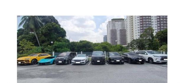 反贪会充公的8辆豪华车。