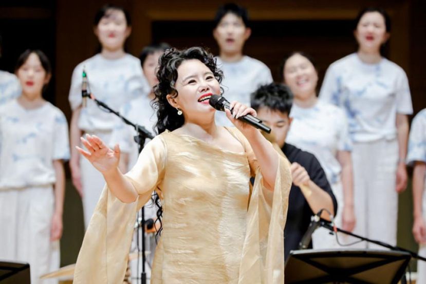 龚琳娜：让中国音乐以更多元的样子活在当下