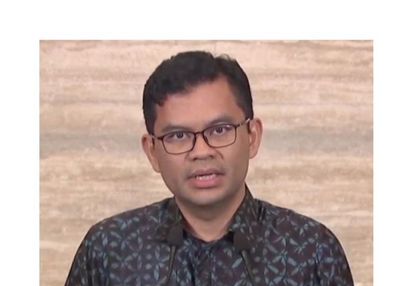 经济部长阿克玛。