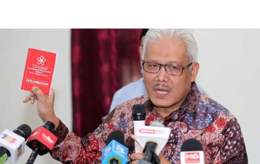 拿督斯里韩沙再努丁。