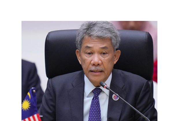 外交部长拿督斯里莫哈末哈山。