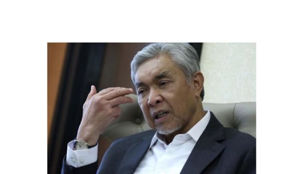 拿督斯里阿末扎希。