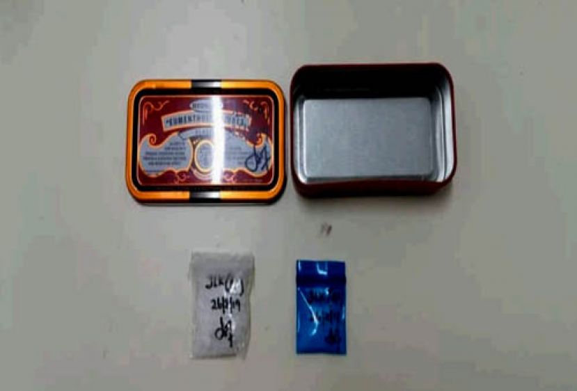 警方起获部分毒品。