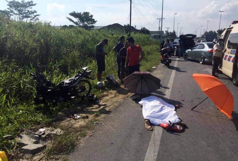 死者遗体惨死在现场。