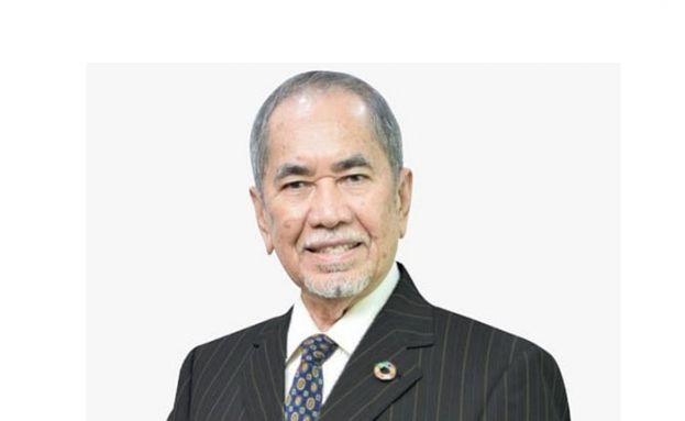 丹斯里旺朱乃迪。