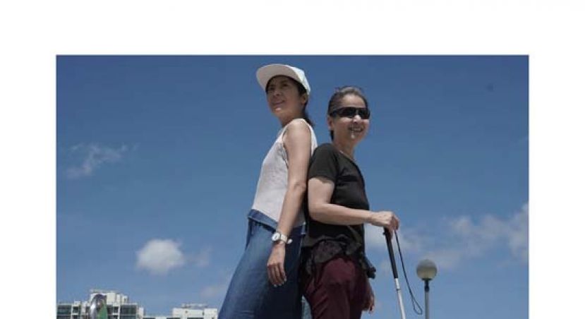 Judy从小习惯四处张望，向父母描述眼前所见，有时更会天马行空说故事，培养了她的创作力及想像力。