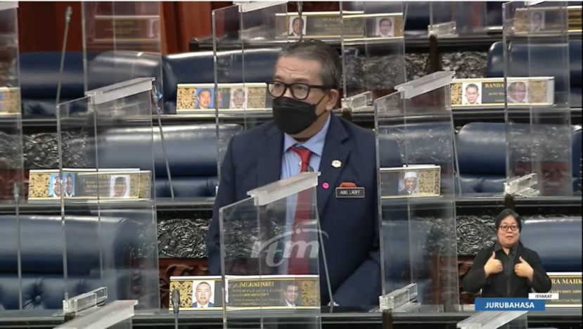 首相署（特别事务）部长拿督阿都拉迪夫。