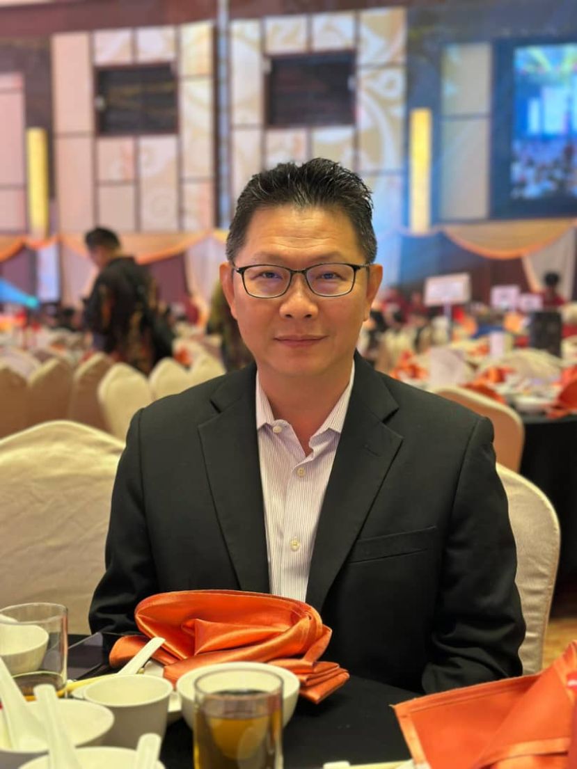 南市市议员郑志国。