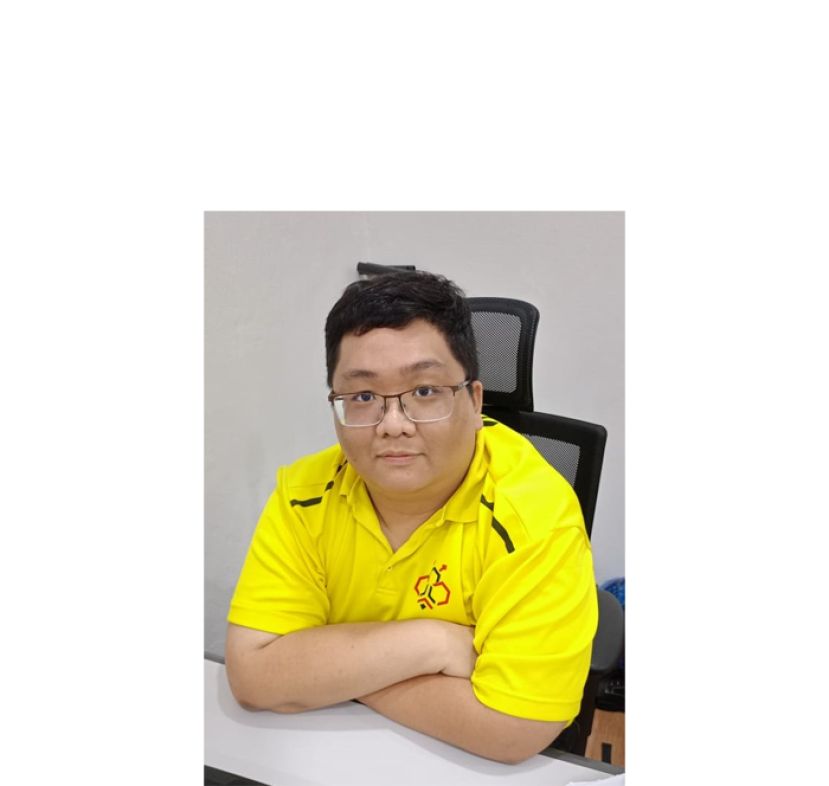 凌伟鹏：许溧根应以实际行动服务民众 而非靠发文刷存在感