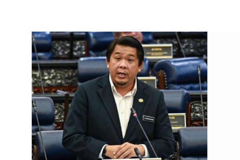 拿督鲁卡尼斯曼。