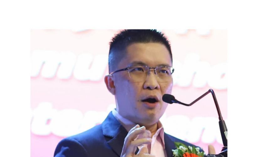 教育部副部长黄家和。