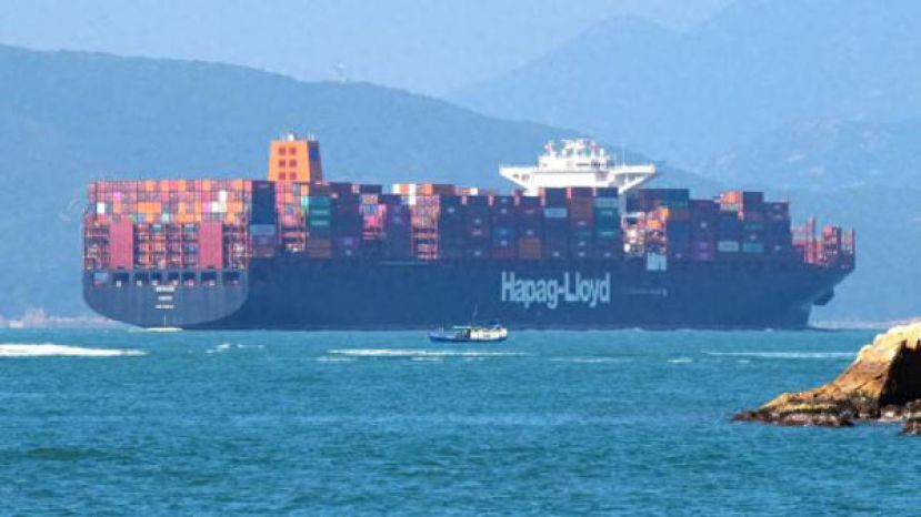 国际航运巨头继续暂停红海航运　引全球通胀担忧