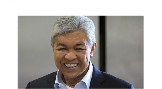 拿督斯里阿末扎希。