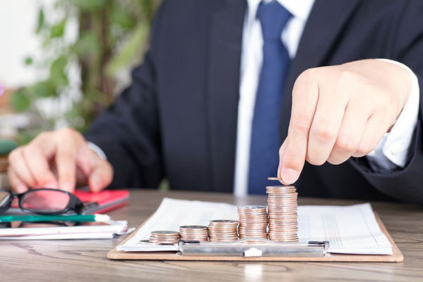 研究显示，大学选读的科系将影响收入的多寡，其中投身商科和STEM领域者薪水最高。