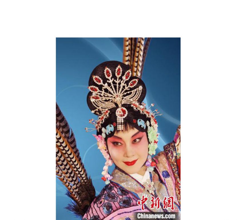 袁英明主演京剧《西施》剧照。