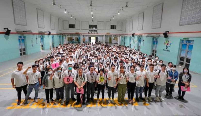 2023年8月4日假新尧湾老街以及瑟冷布生态度假村（Serembu Eco Park）举办了&ldquo;2023年度 高三户外教学&rdquo;活动.
