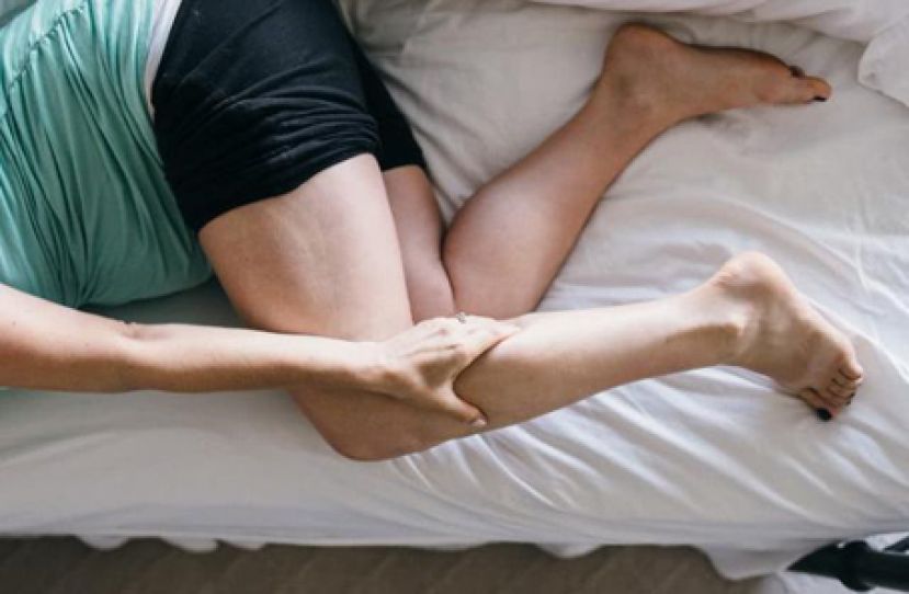 前柜姊静脉曲张常抽筋 静脉黏合胶水治疗新选择