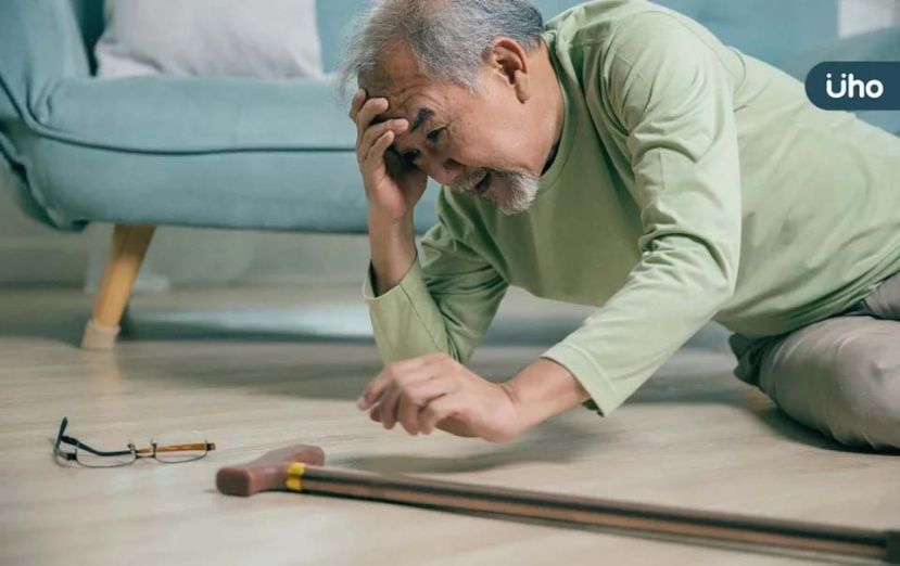 头部撞击无外伤遭忽视 当心脑出血3警讯快送医