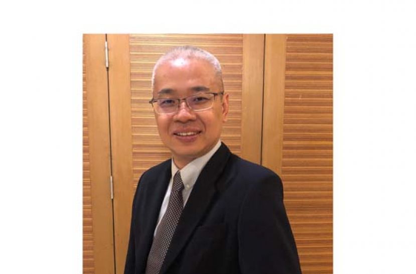 首长署政治秘书邓文武。