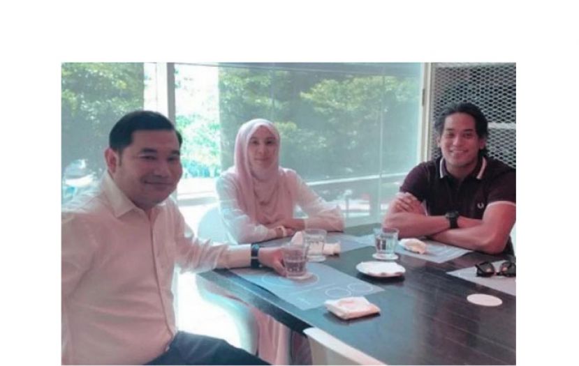 左起为拉菲兹、努鲁依莎和凯里(档案图片)。