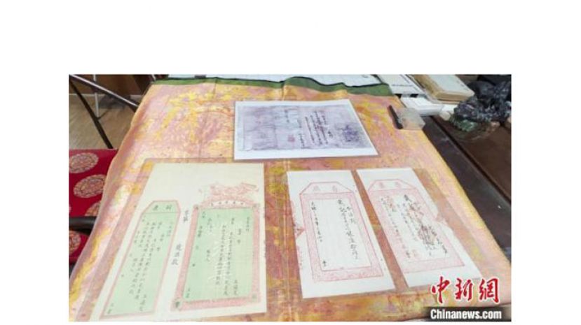 山西太原，晋商文化研究学者陈旭，致力于晋商老物件收藏研究。