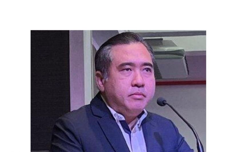 陆兆福。