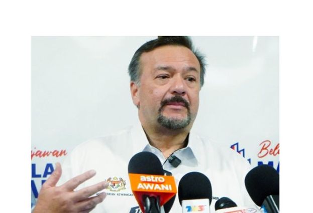 第二财长阿米尔韩沙。