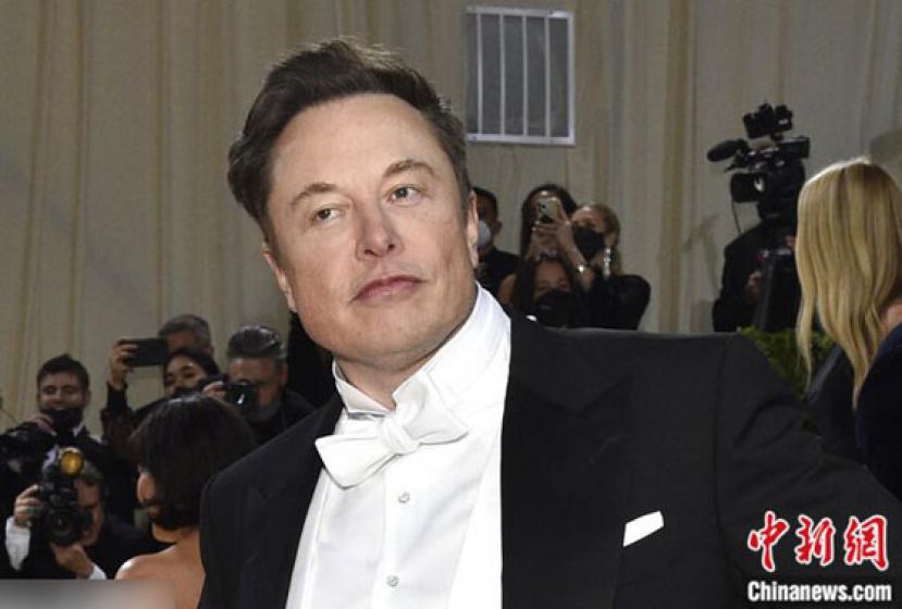 马斯克。