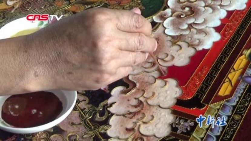 探访金丝珐琅画制作技艺：人工完成30余道工序