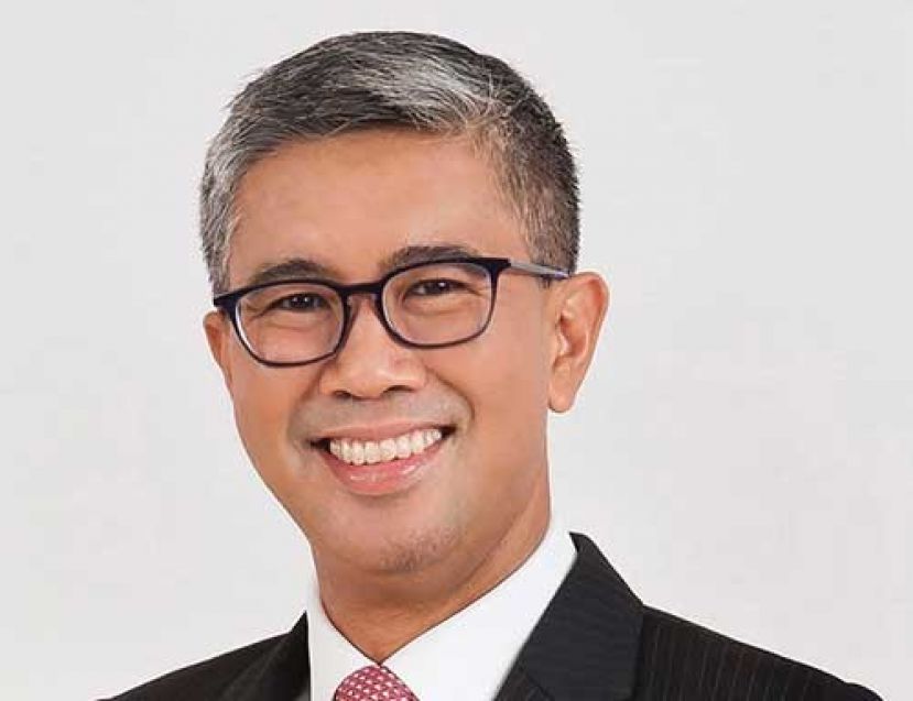 ●财政部长东姑扎夫鲁。