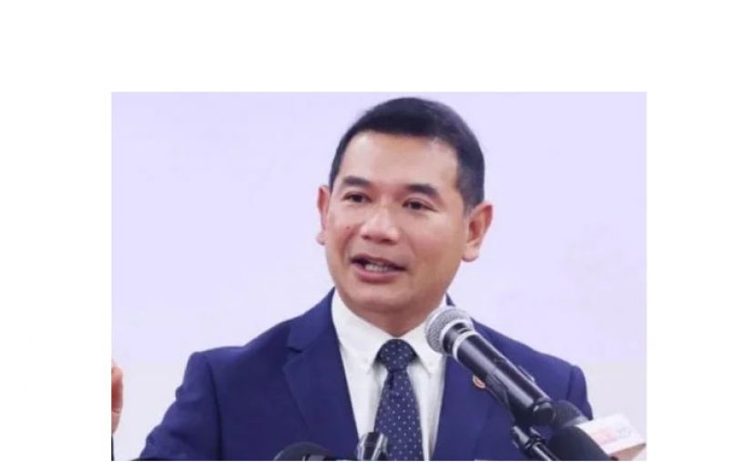 经济部长拉菲兹。