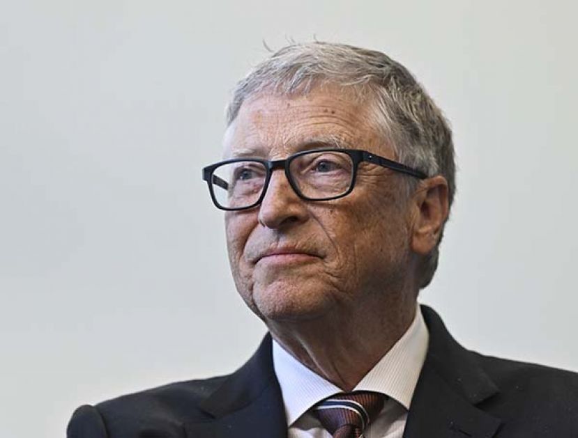 ●比尔盖兹的说法，似乎在说当年记得几百名员工的车牌不算太难的事。