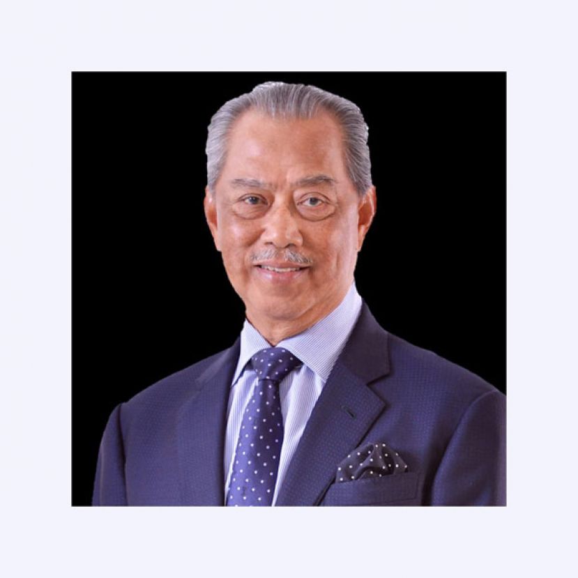 首相丹斯里慕尤丁。