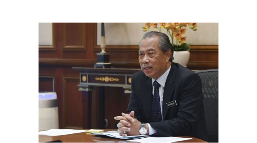首相丹斯里慕尤丁。