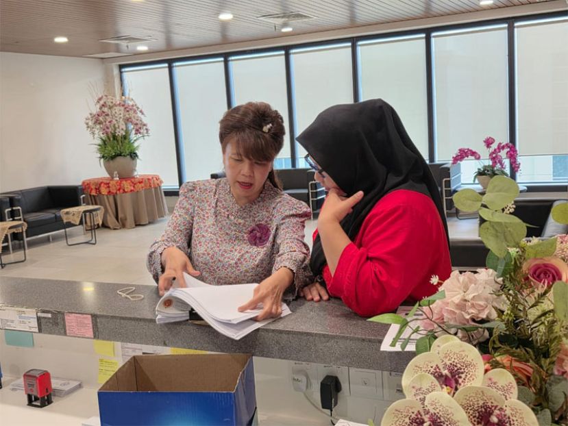 杨薇讳向陈赛明提交一份申诉名单  促请砂政府SKAS）直接汇入符合资格但无智能手机的老年人银行账户