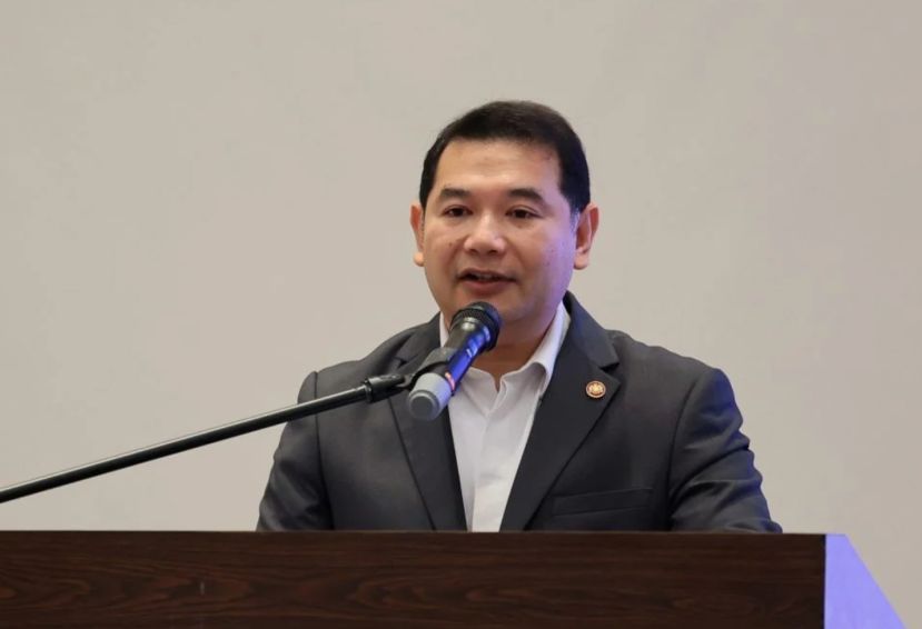 拉菲兹原本更希望担任教育部长一职