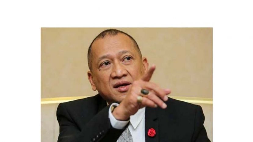 拿督斯里纳兹里。