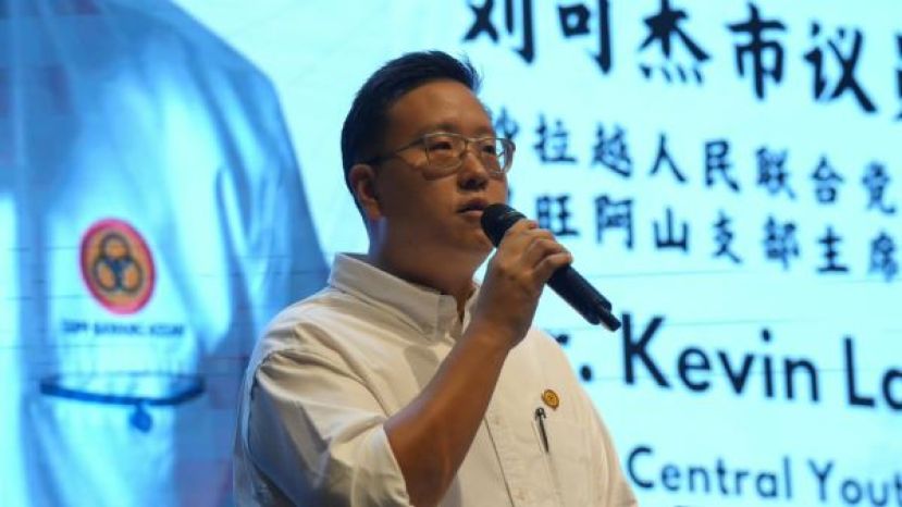 砂拉越人民联合党青年总团团长刘可杰县议员。