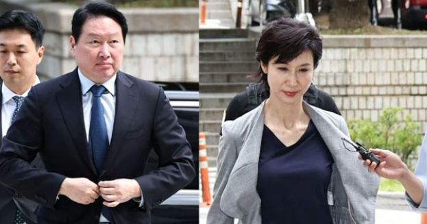 韩国SK集团会长崔泰源与卢素英2015年以後婚姻生活宣告破灭。
