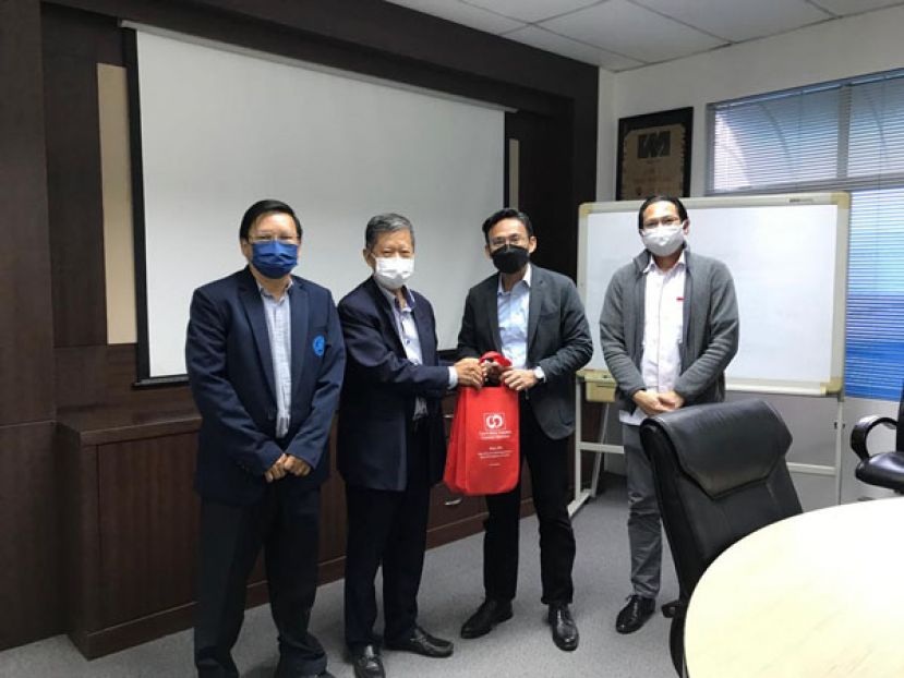 砂中总礼貌拜会CMS洋灰工业有限公司