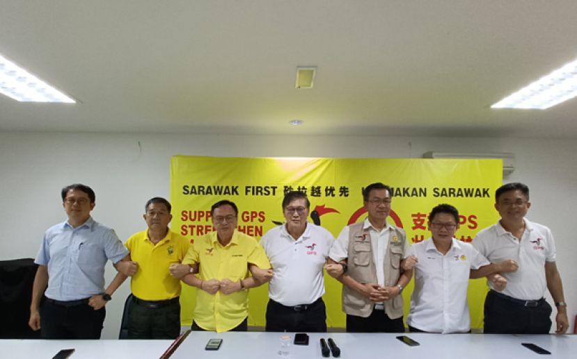 曾镇江呼吁选民将手中选票投给砂盟的候选人