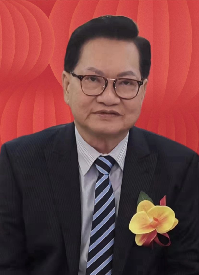 斯木省华总会长兼成邦江中华总商会会长拿督吴标生博士。