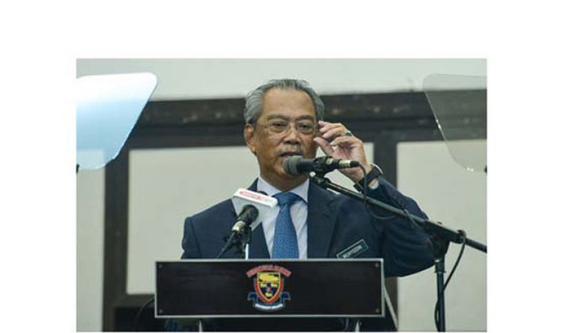 首相丹斯里慕尤丁。