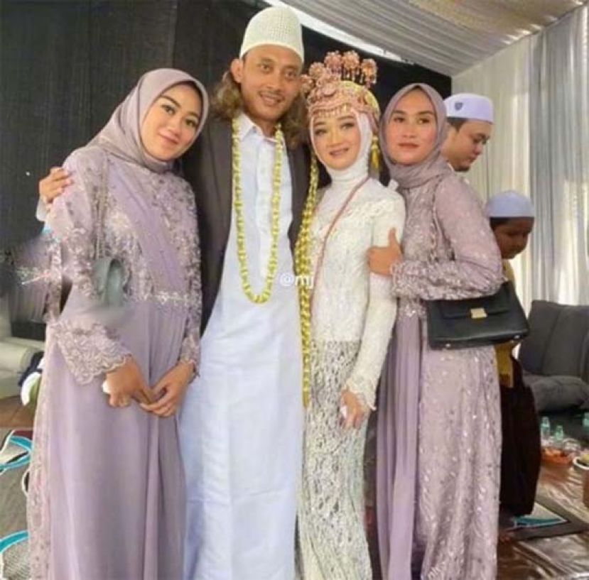 印尼21岁男娶第3妻，获两妻祝福。