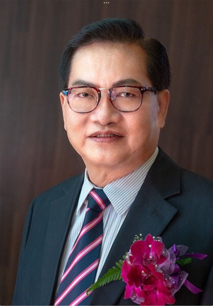 斯木省中华总会会长兼成邦江中华总商会会长拿督吴标生博士。