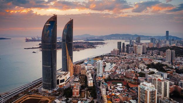 英智库：2037年中国经济超越美国