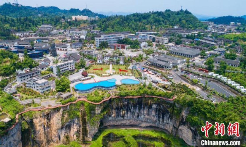 贵州省铜仁市万山区的朱砂古镇。