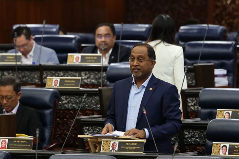 拿督斯里赞比里调任高教部长